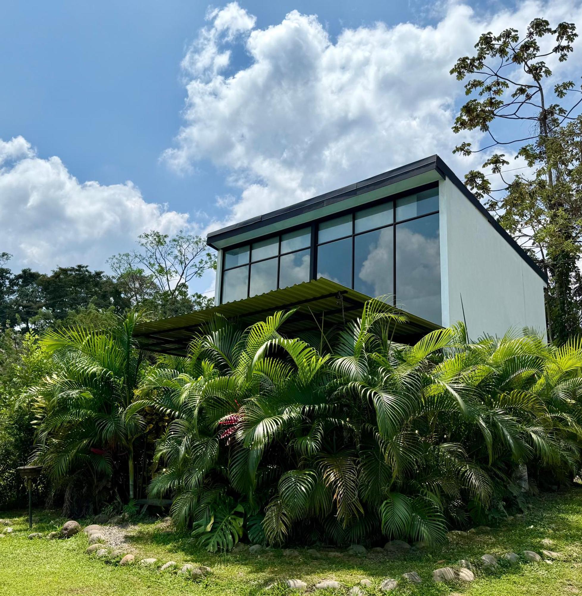 Villa Aura Ла Фортуна Экстерьер фото